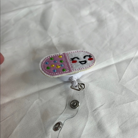 Cute Smiling Badge Reel with Colorful Dots - Picture 3 of 5